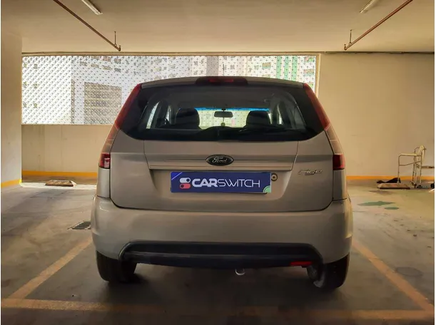Car image 6