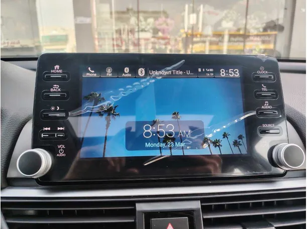 Car image 20