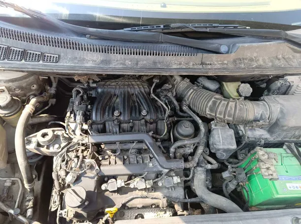 Car image 27