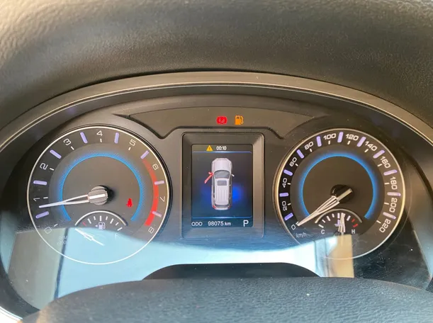 Car image 17