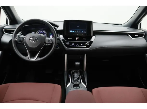 Car image 14
