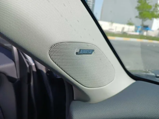 Car image 21