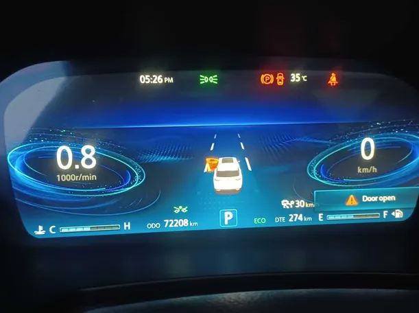 Car image 19