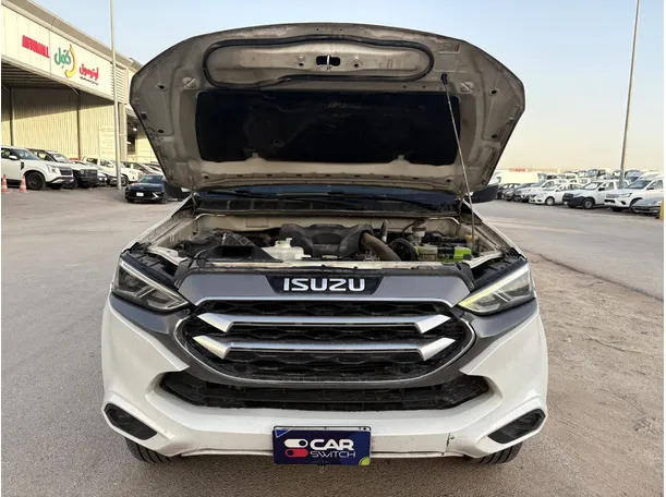 Car image 22