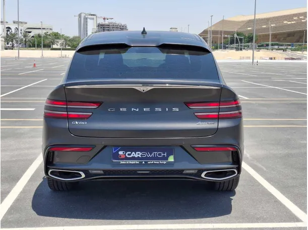 Car image 6