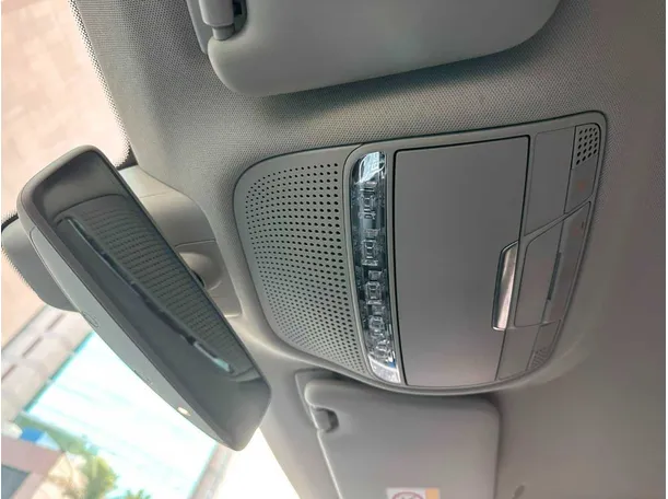 Car image 41