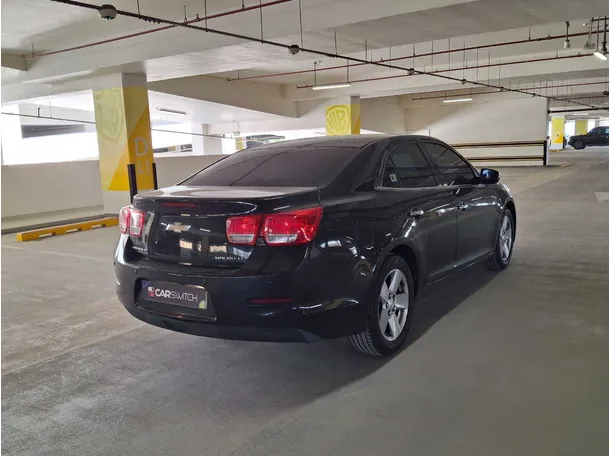 Car image 5