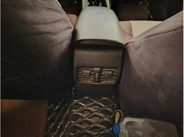 Car image 45