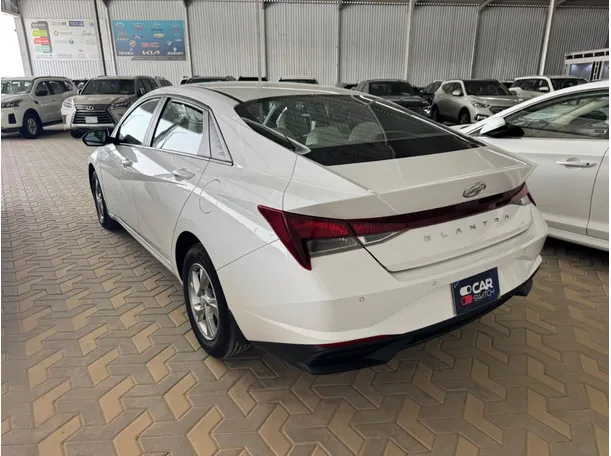 Car image 6