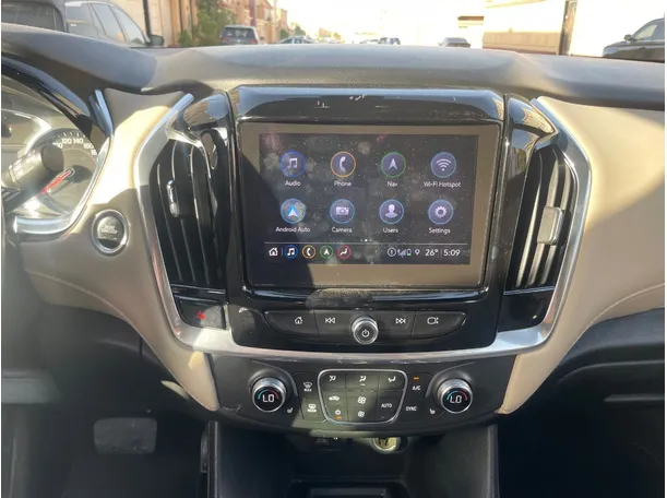 Car image 21