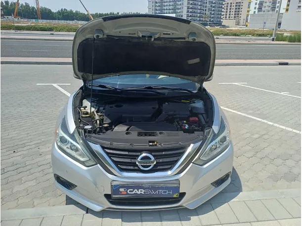 Car image 21