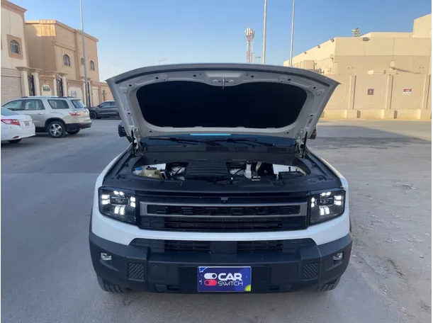 Car image 28