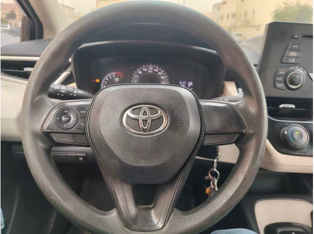 Car image 20