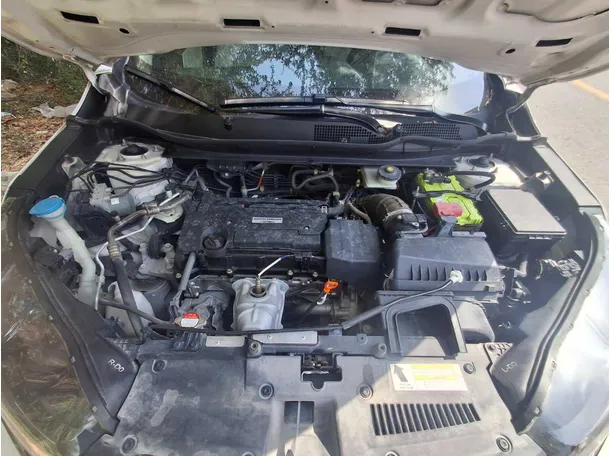 Car image 32
