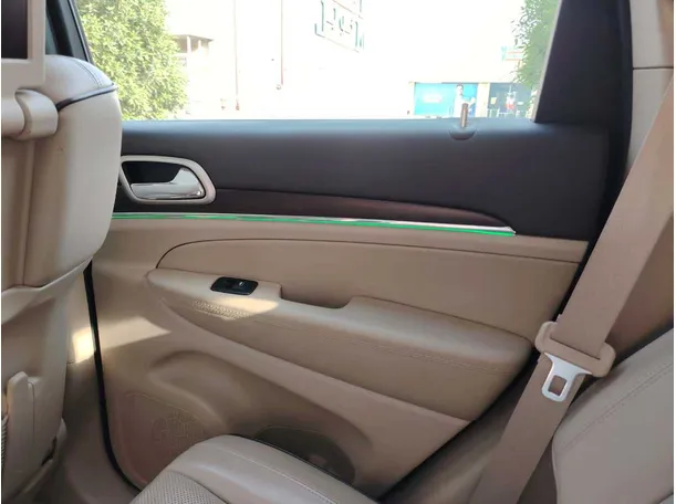 Car image 42