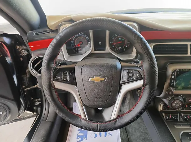 Car image 17