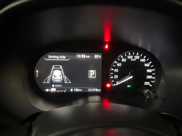 Car image 18