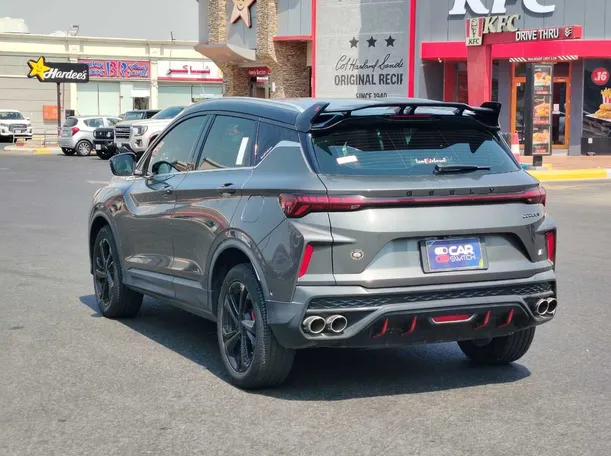 Car image 7