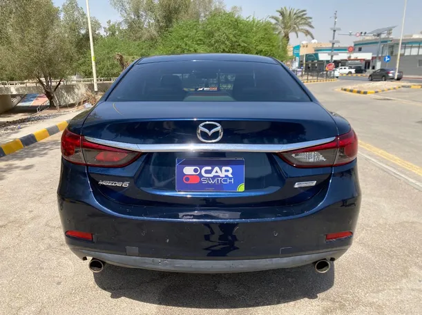 Car image 6