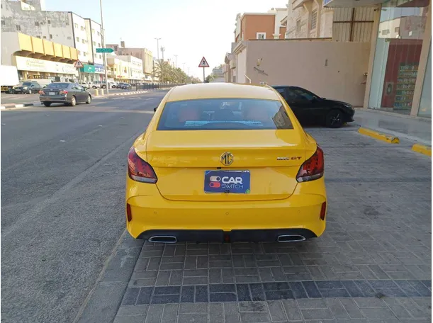 Car image 6