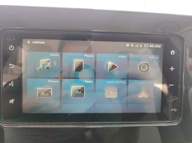 Car image 29