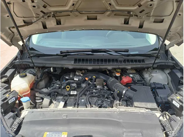 Car image 24
