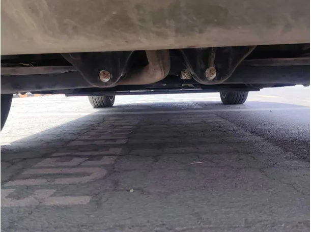 Car image 37