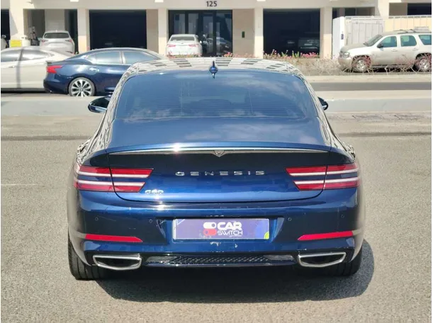 Car image 6