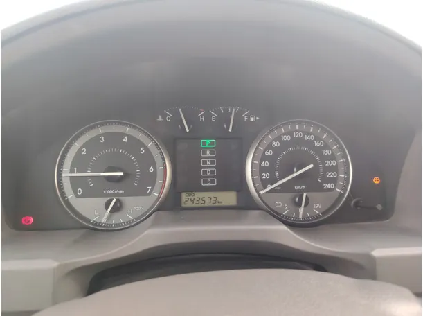 Car image 24