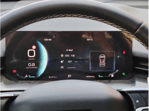 Car image 24