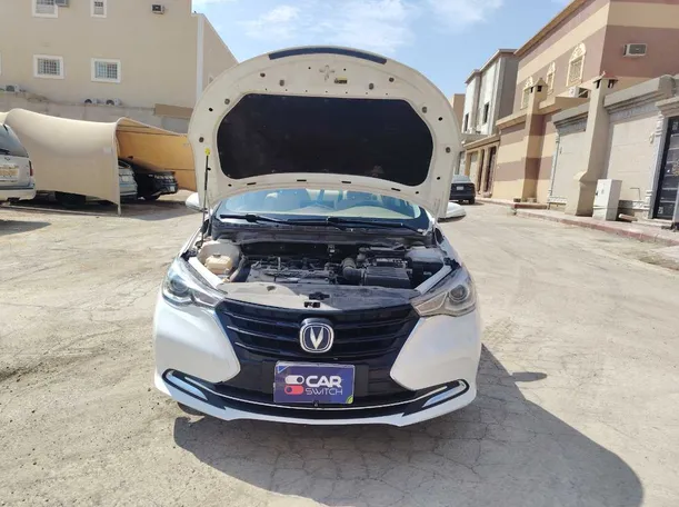 Car image 28