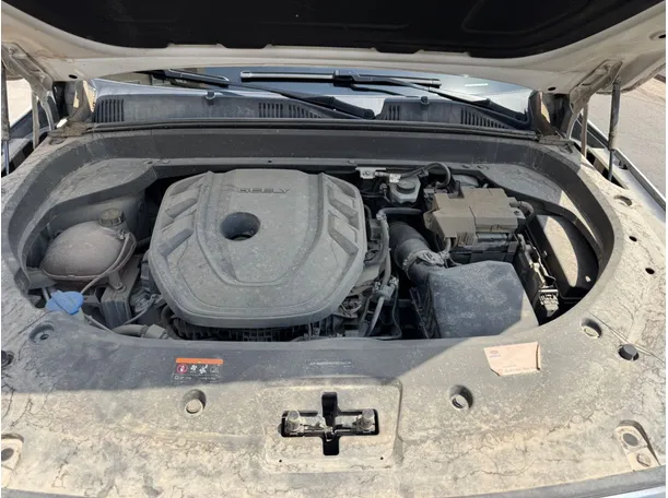 Car image 23