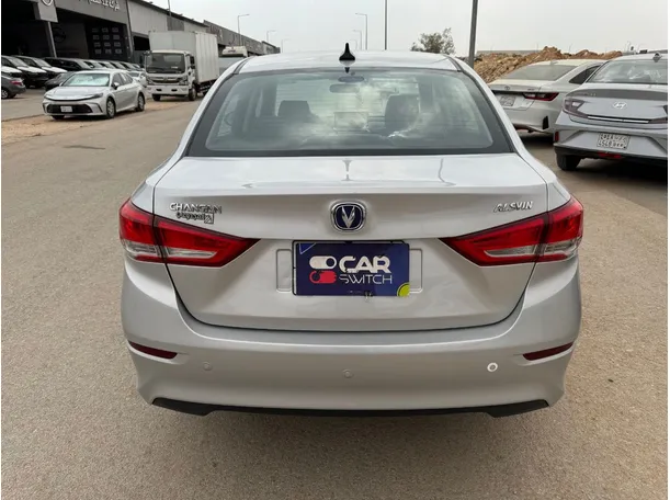 Car image 6