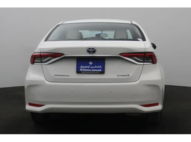 Car image 12