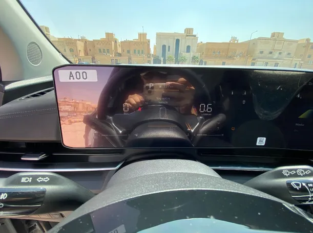 Car image 23