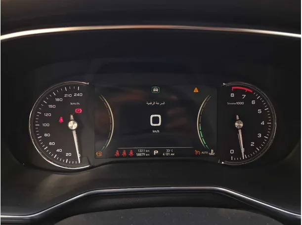 Car image 19