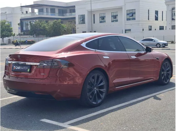 Car image 5