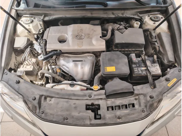 Car image 37