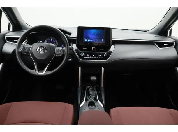 Car image 14