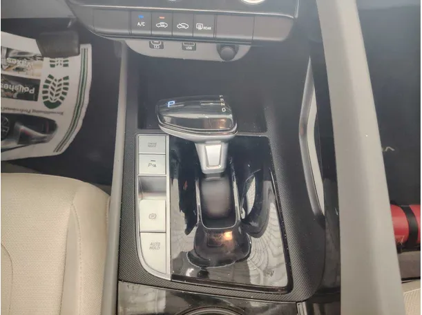 Car image 21