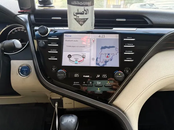 Car image 20