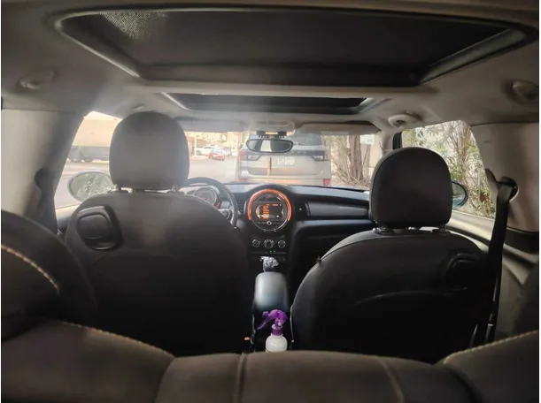 Car image 31