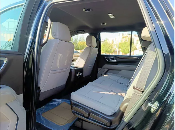 Car image 21