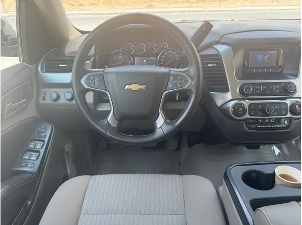 Car image 17