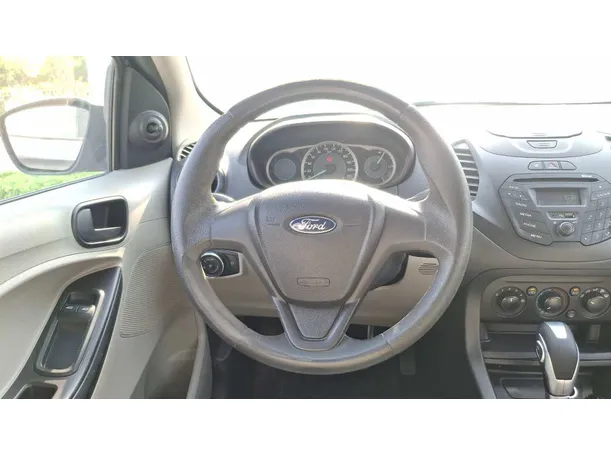 Car image 15