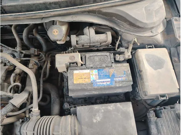 Car image 38