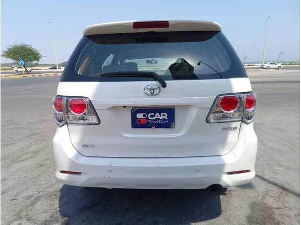 Car image 6