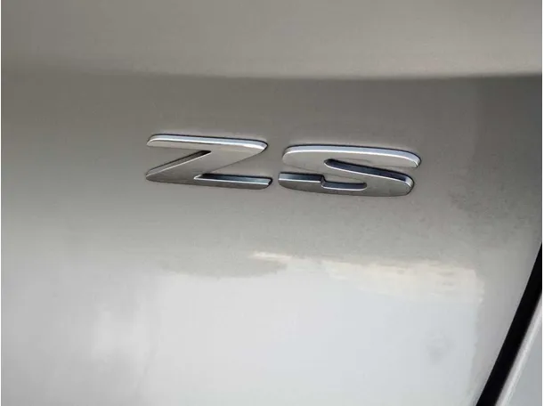 Car image 29