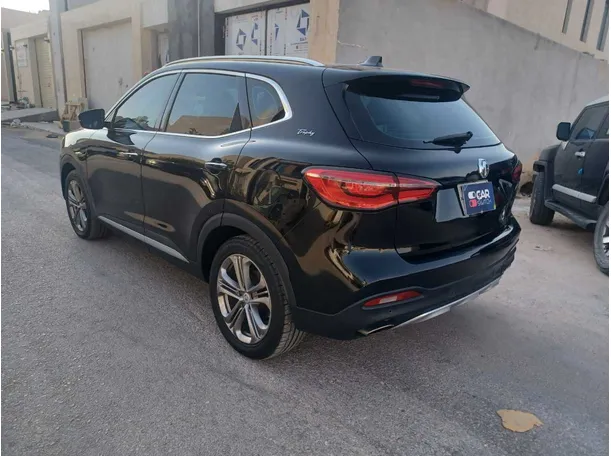 Car image 7