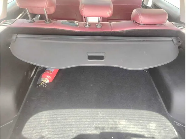Car image 29